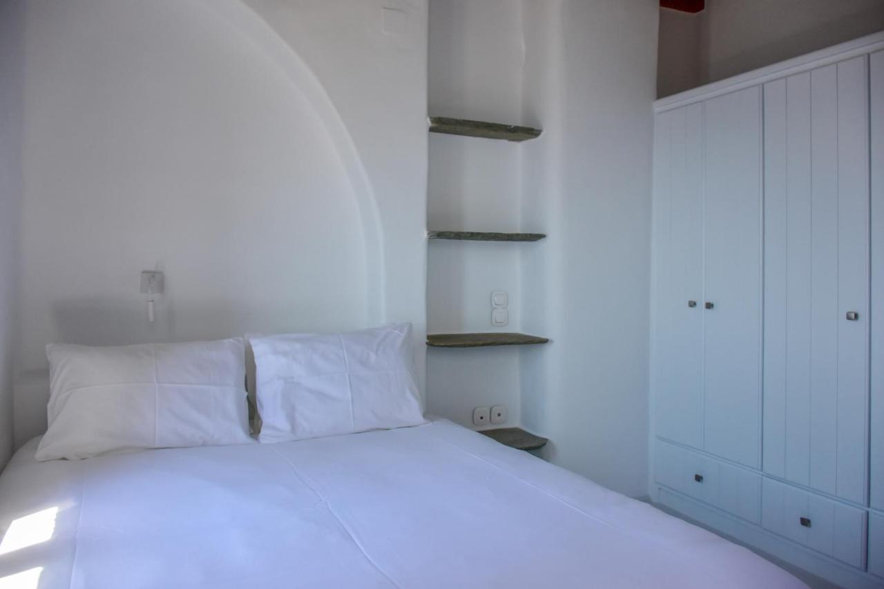 Living Theros Luxury Suites Kardhianí Exterior foto