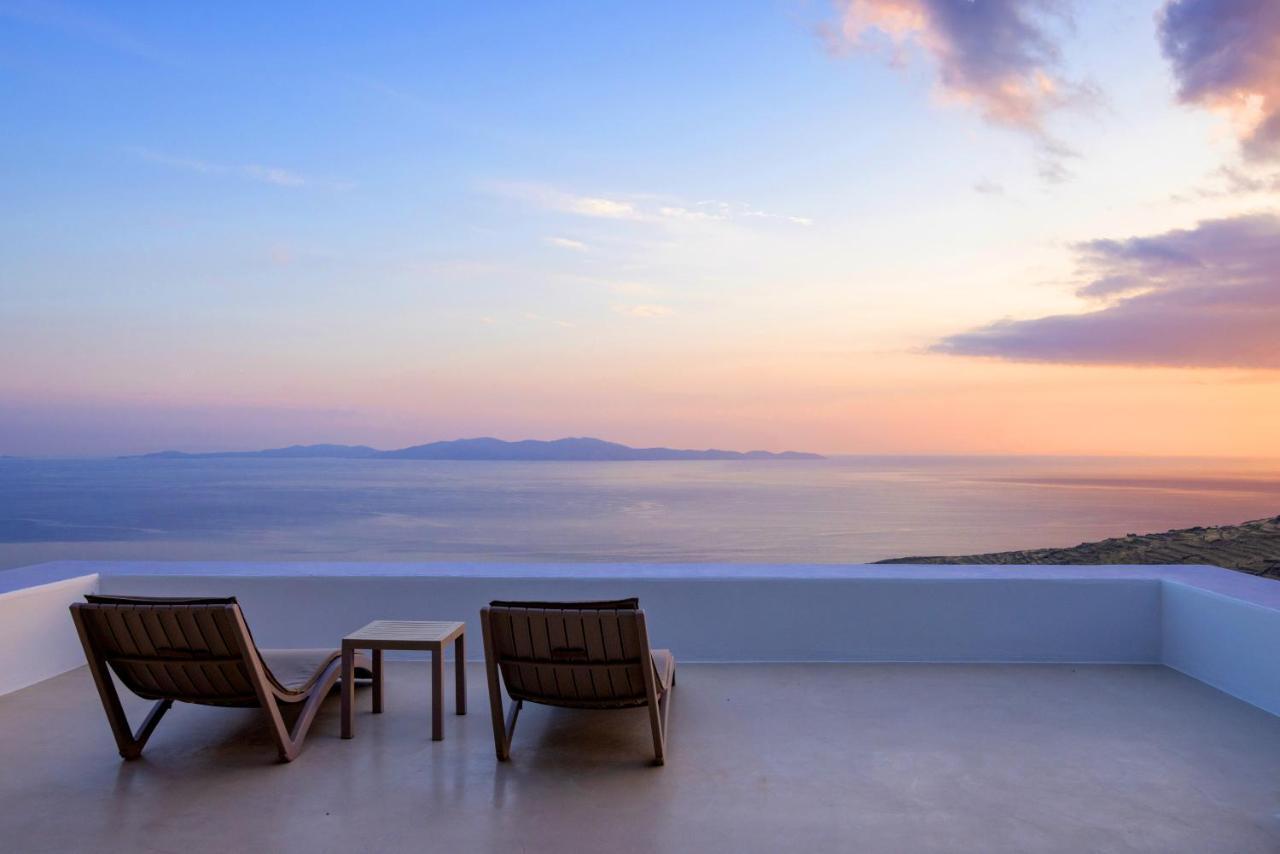 Living Theros Luxury Suites Kardhianí Quarto foto